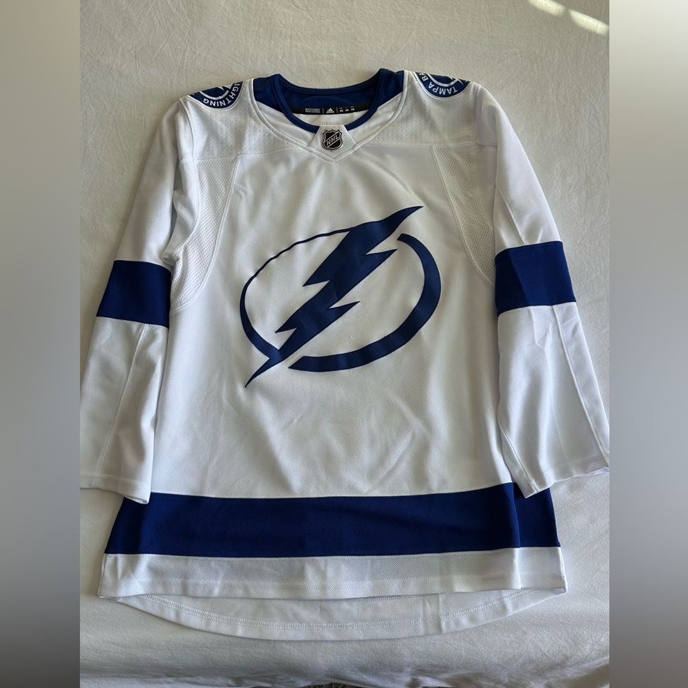 Adidas Tampa Bay Lightning Jersey